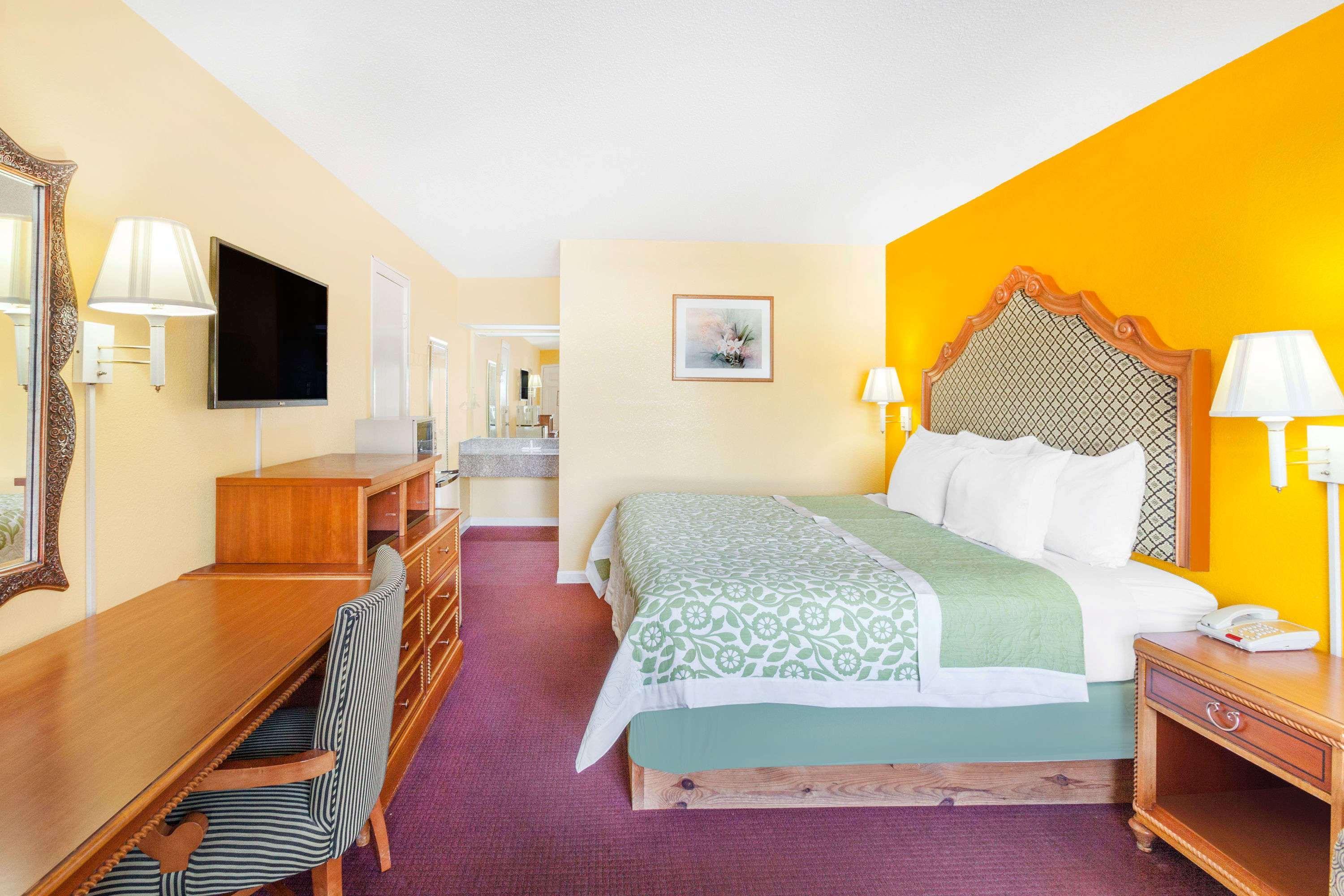 Days Inn Jacksonville Buitenkant foto