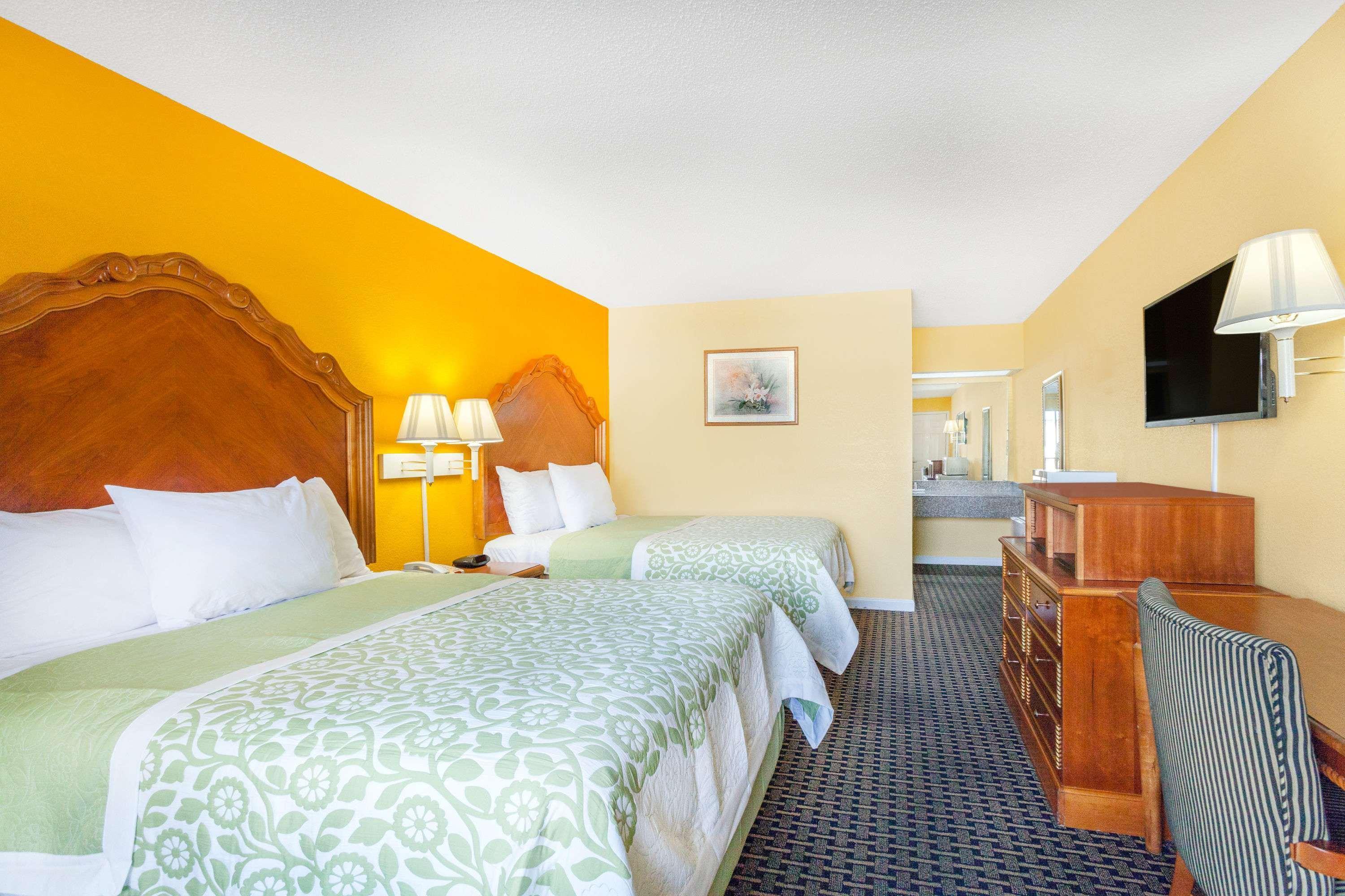 Days Inn Jacksonville Buitenkant foto